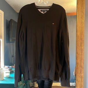 Tommy Hilfiger worn once, black lightweight crew neck sweater